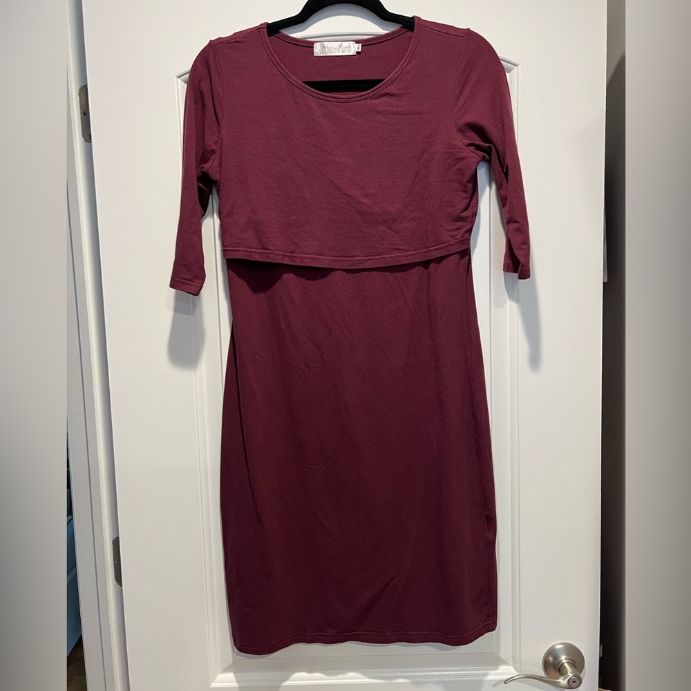 Medium Latched Mama OG Cotton Spandex Sheath Dress in Wine